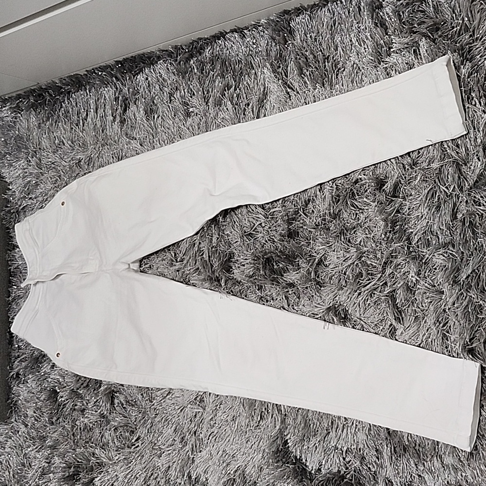 Slightly used, Brand Sol Beauty and Care, size 4/12, color- white